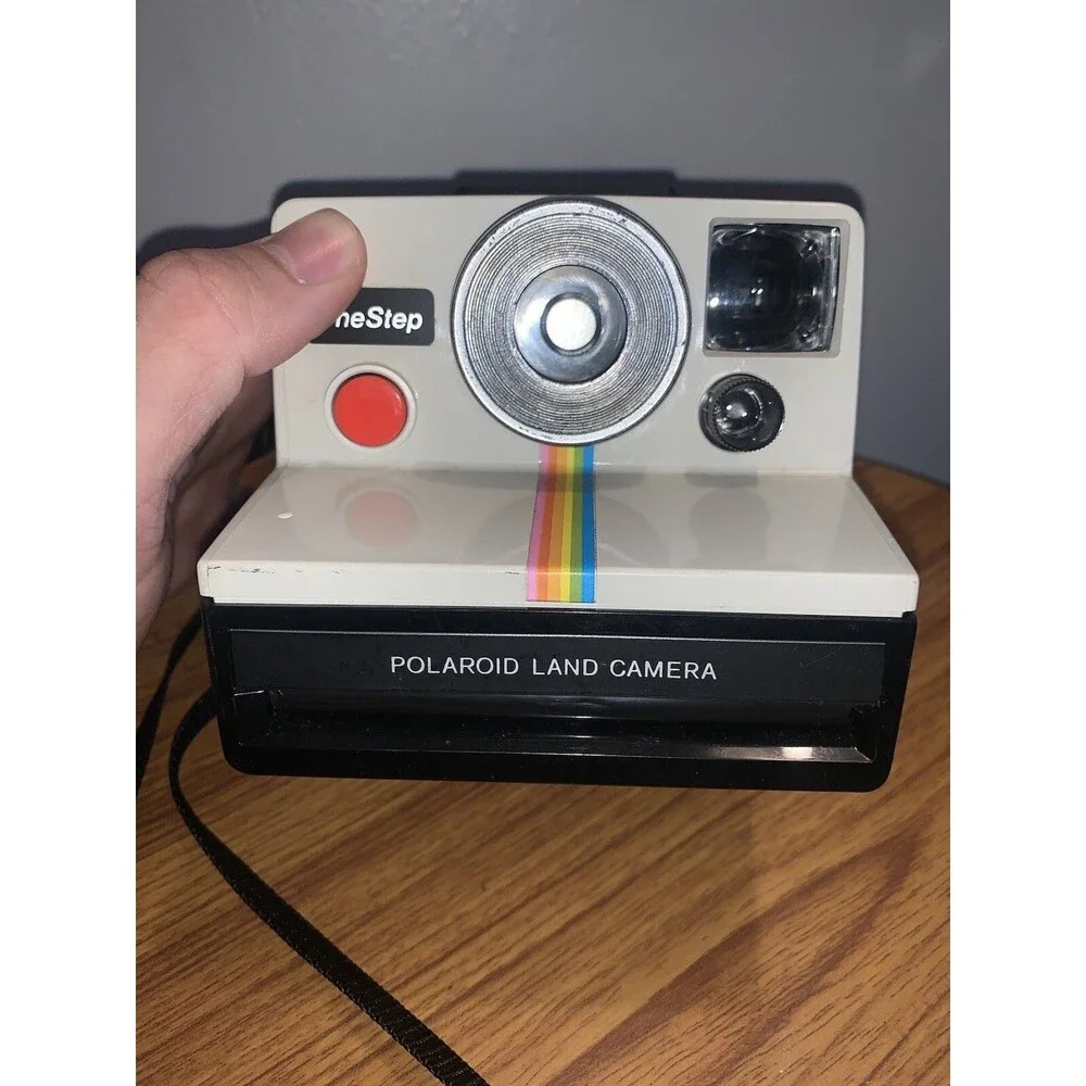 Polaroid this vintage